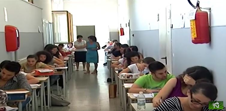 MATURITA’ 2019. 4500 STUDENTI IRPINI IN CLASSE  PER LA PRIMA PROVA